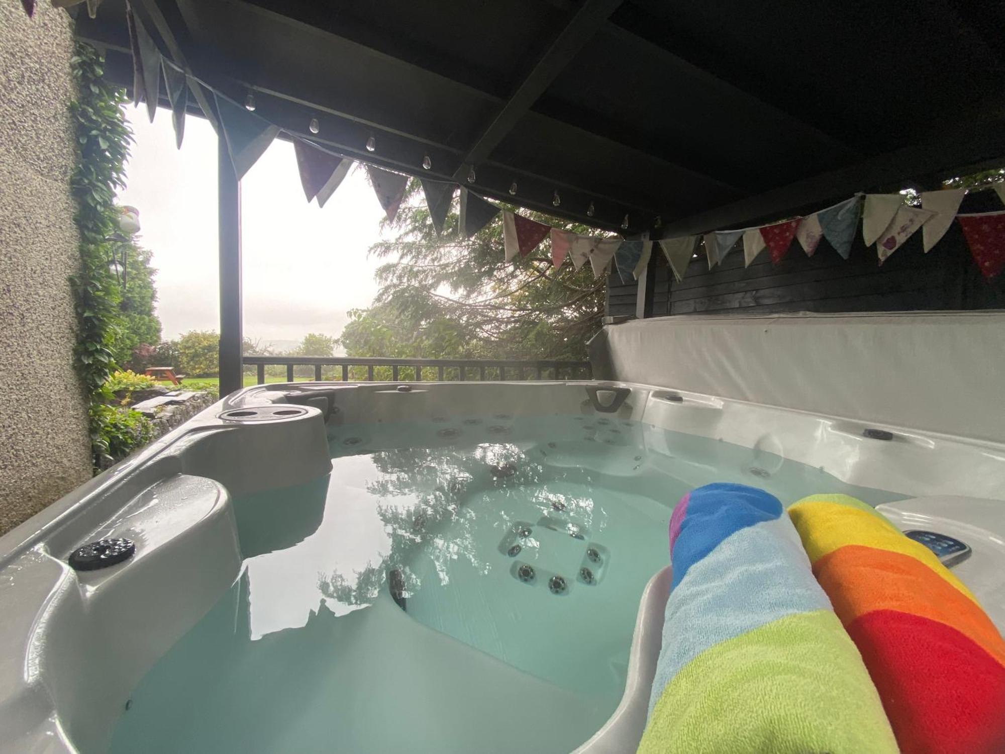Carreg Y Garth Isaf - Hot Tub Nr Zip World Villa Bangor  Buitenkant foto